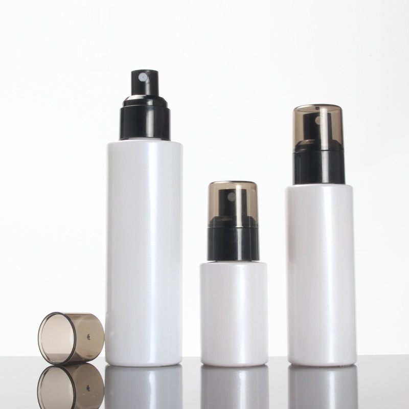 120mlフロスト加工/グリーン/ブルー/ホワイトガラスボト - Essence Serum Toner のレビューと価格
